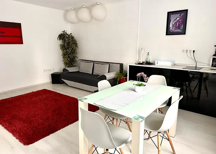 In Centrul Clujului Апартаменти