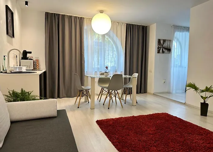 In Centrul Clujului * Клуж-Напока